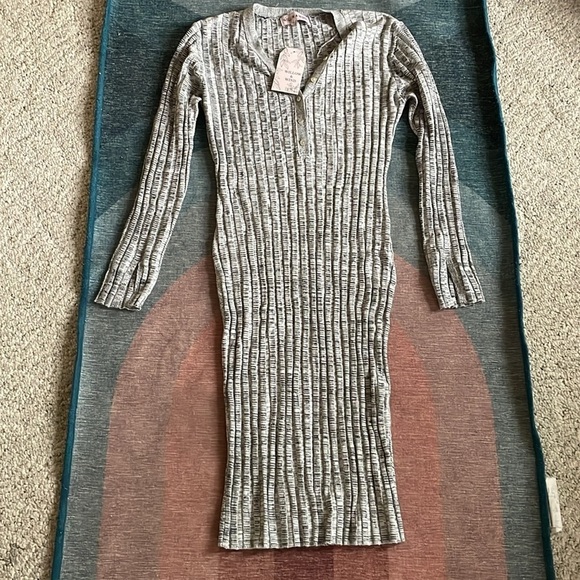 NWT Willow & Wind Gray Ribbed Dress - Picture 6 of 9